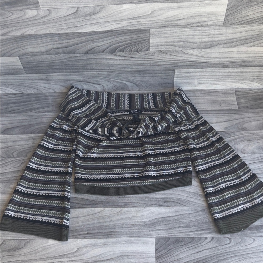 Striped Off-Shoulder Sweater - Picture 3 of 6